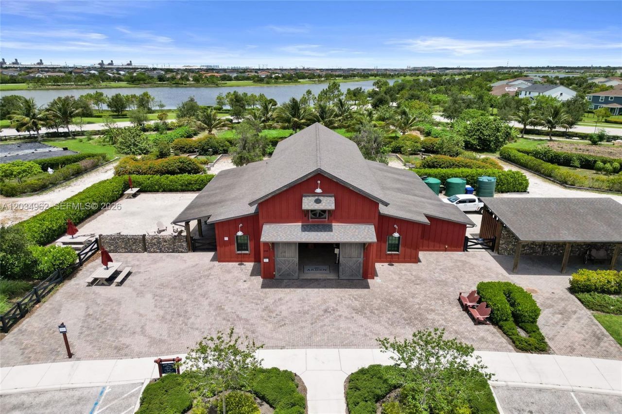 19593 Whispering Creek Rd , Loxahatchee, FL 33470 Photo