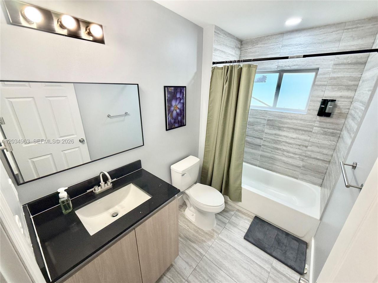 932 NW 2nd St , Fort Lauderdale, FL 33311 Photo