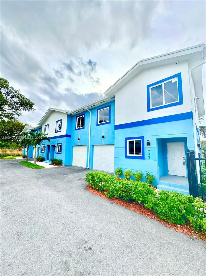 932 NW 2nd St , Fort Lauderdale, FL 33311 Photo