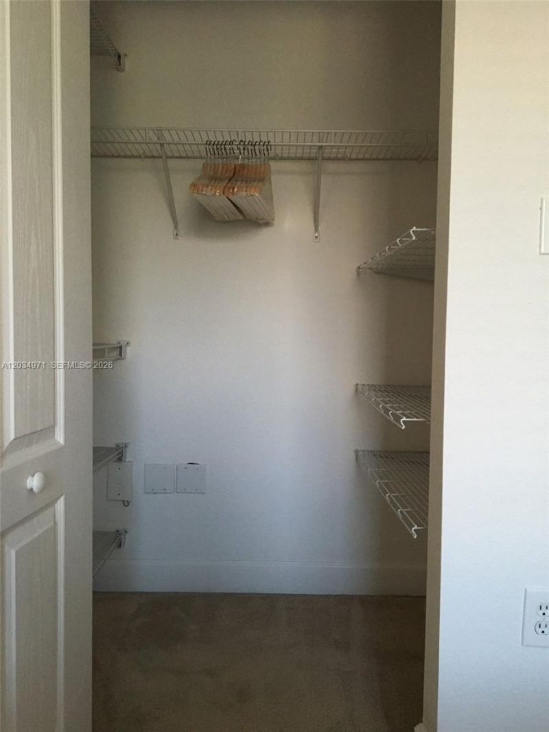 6001 SW 70th St , Unit 335, South Miami, FL 33143 Photo