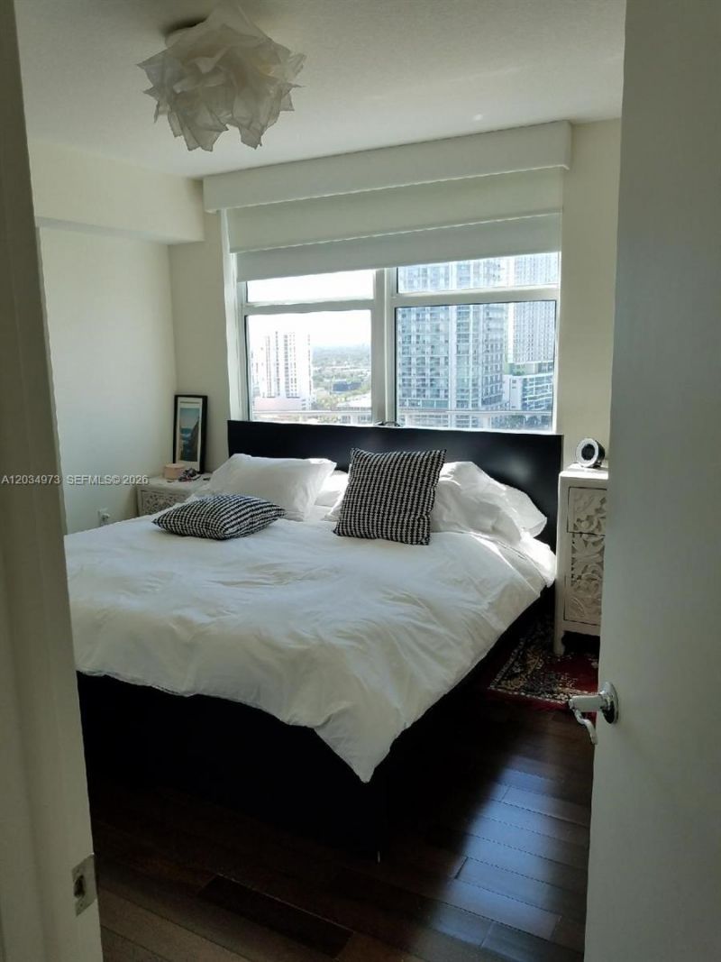 31 SE 5th St , Unit 2205, Miami, FL 33131 Photo