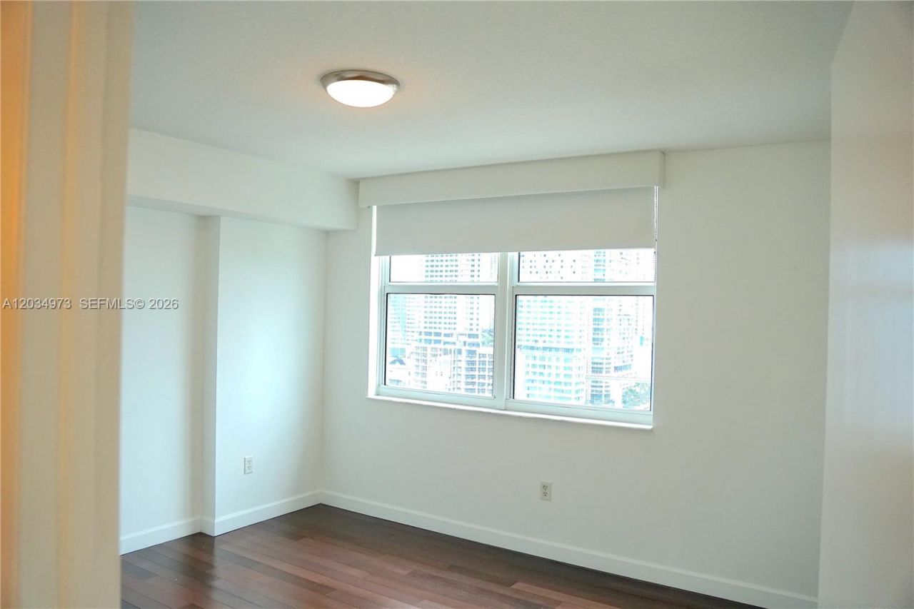 31 SE 5th St, Unit 2205, Miami, FL 33131 Photo