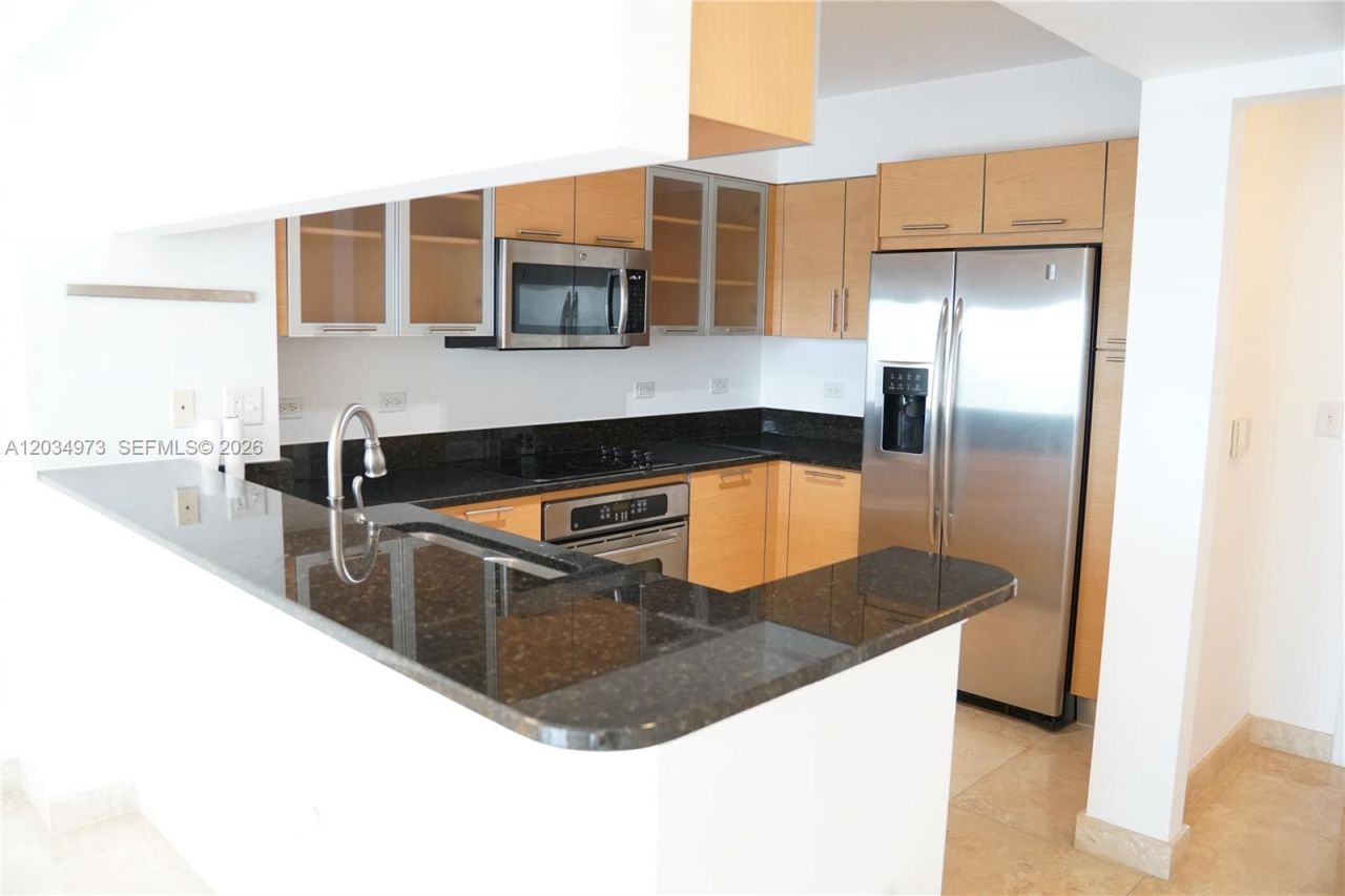 31 SE 5th St, Unit 2205, Miami, FL 33131 Photo
