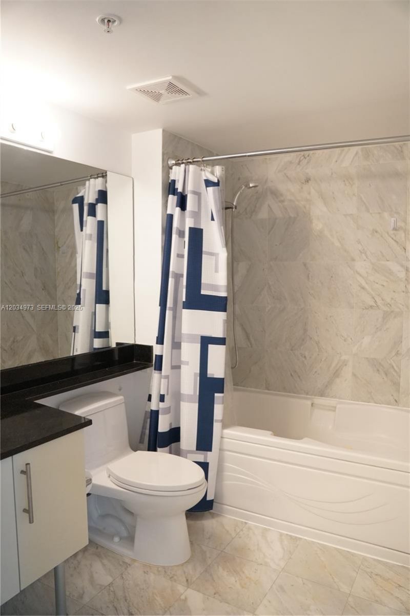 31 SE 5th St, Unit 2205, Miami, FL 33131 Photo