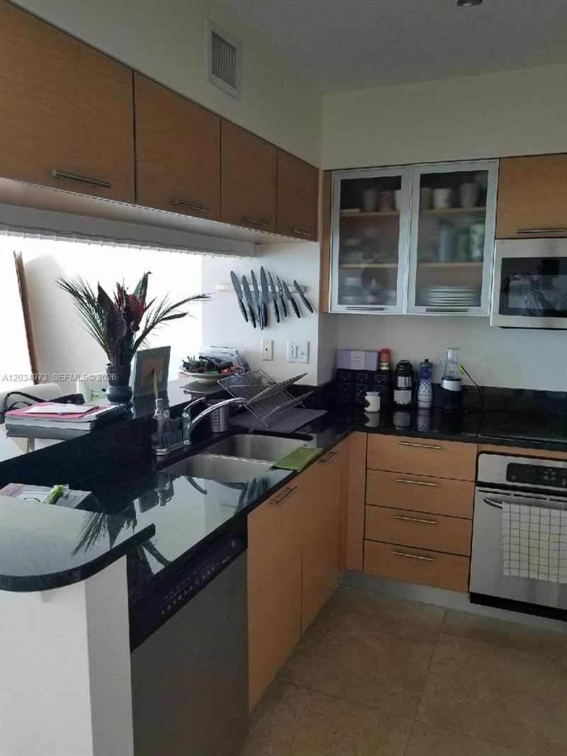 31 SE 5th St , Unit 2205, Miami, FL 33131 Photo