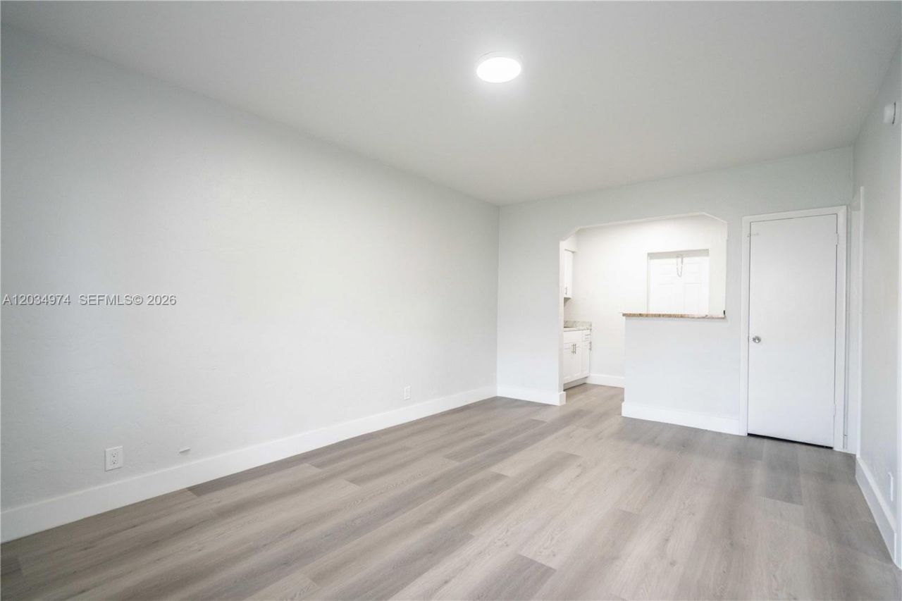 1208 71st St , Unit 3, Miami Beach, FL 33141 Photo