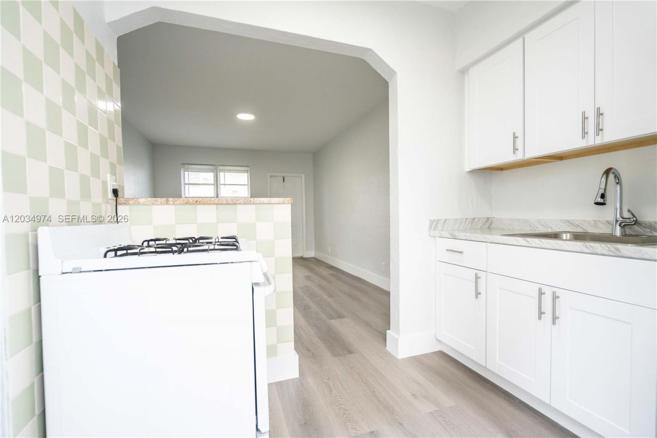 1208 71st St , Unit 3, Miami Beach, FL 33141 Photo