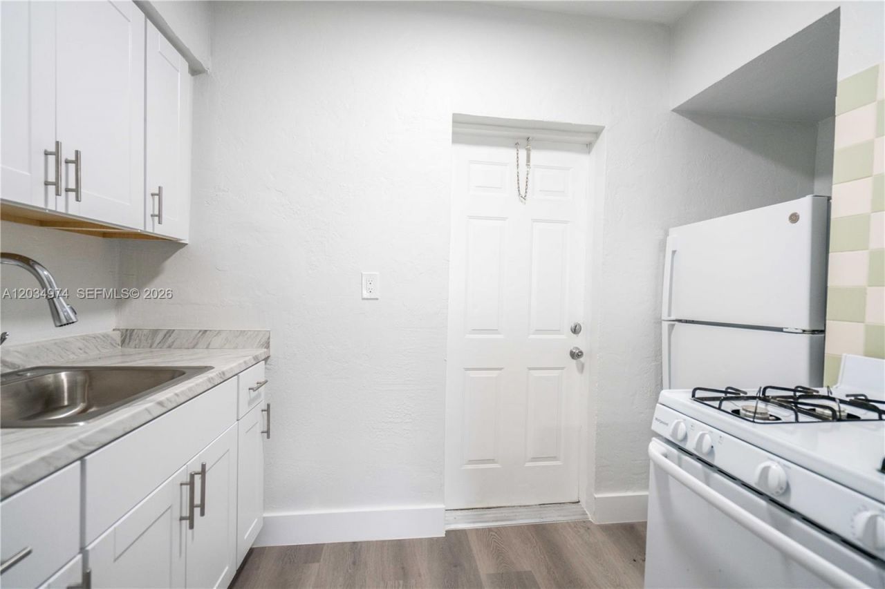 1208 71st St , Unit 3, Miami Beach, FL 33141 Photo
