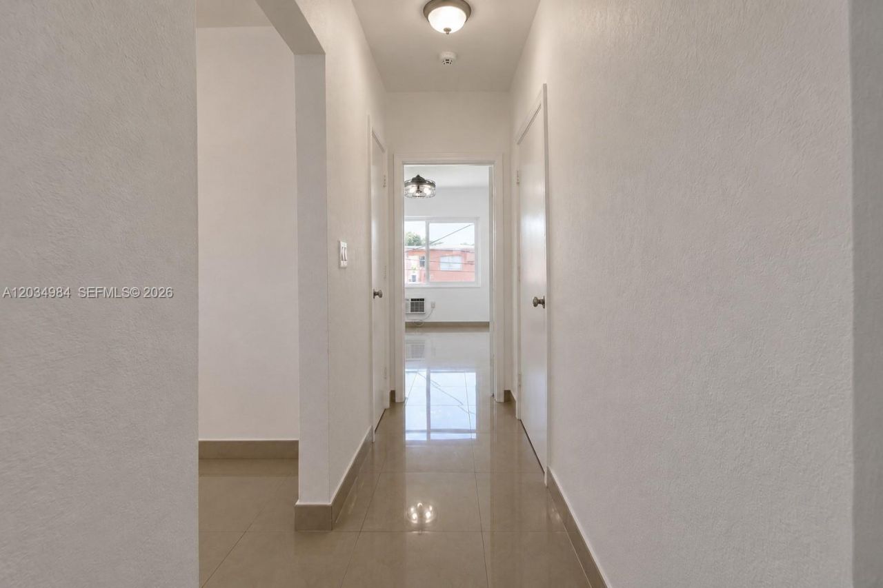 3550 SW 9th Ter , Unit 8B, Miami, FL 33135 Photo