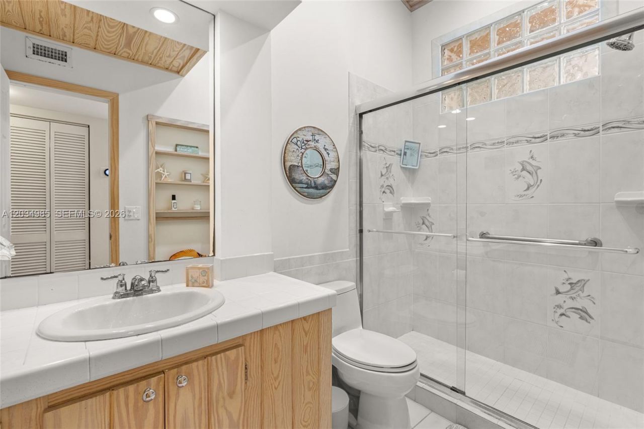 87200 Overseas Hwy , Unit K5, Islamorada, FL 33036 Photo