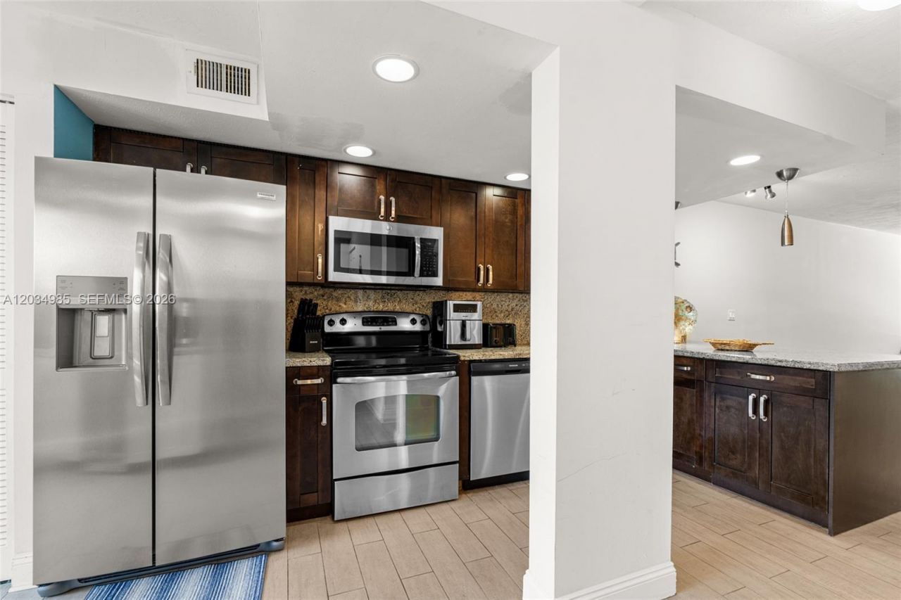 87200 Overseas Hwy , Unit K5, Islamorada, FL 33036 Photo