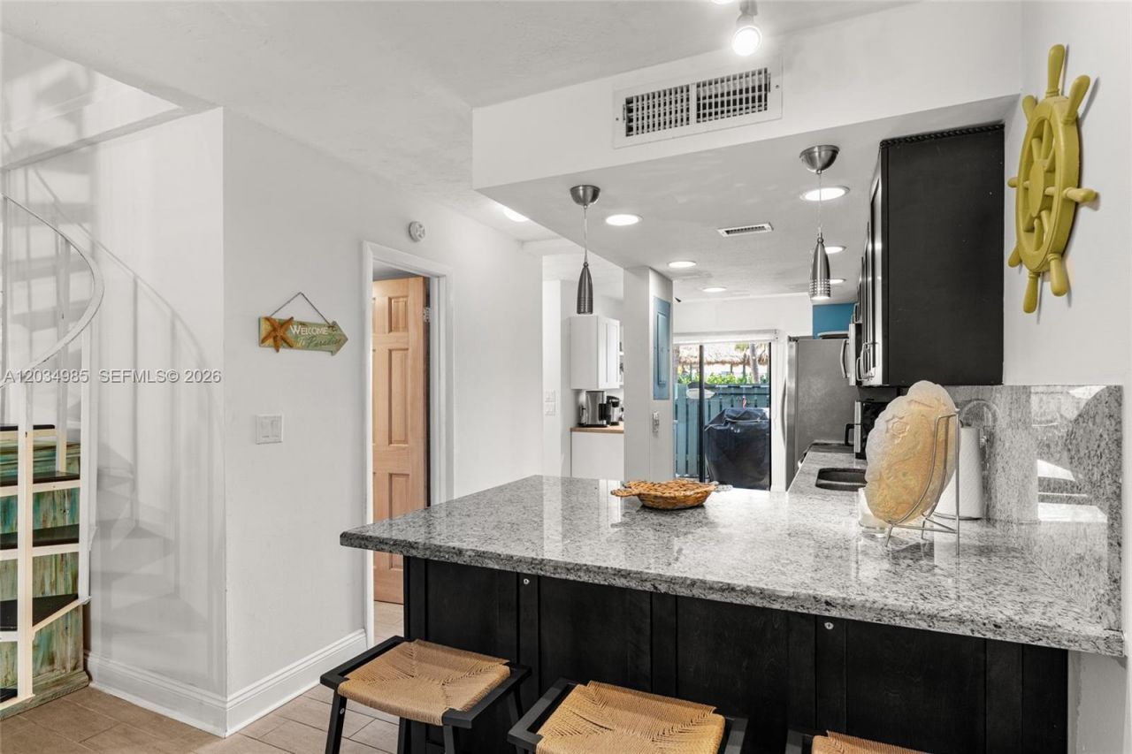 87200 Overseas Hwy , Unit K5, Islamorada, FL 33036 Photo