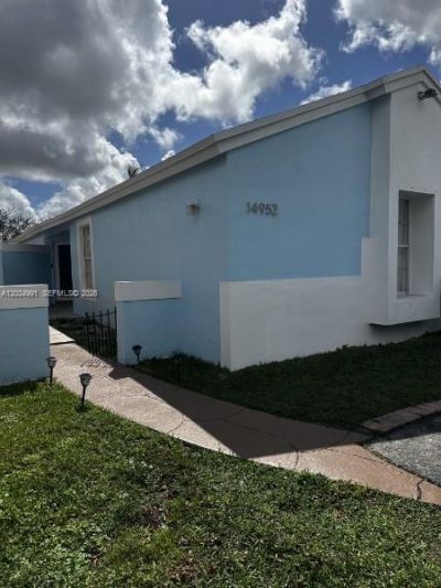 14952 SW 75th Ter , Miami, FL 33193 Photo