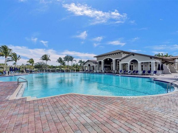 22511 SW 88th Pl , Unit 6-24, Cutler Bay, FL 33190