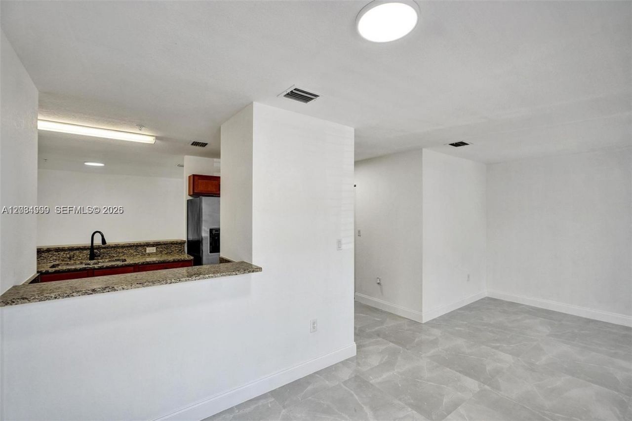 22511 SW 88th Pl , Unit 6-24, Cutler Bay, FL 33190 Photo