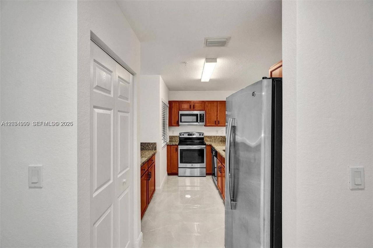 22511 SW 88th Pl , Unit 6-24, Cutler Bay, FL 33190 Photo