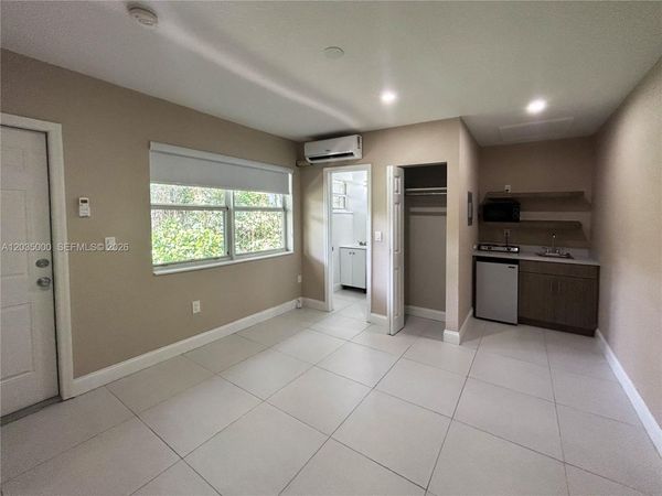1265 SW 6th St , Unit 16, Miami, FL 33135