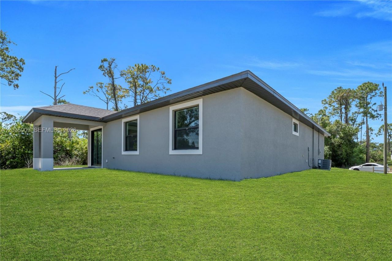 6210 Forest Court , La Belle, FL 33935 Photo