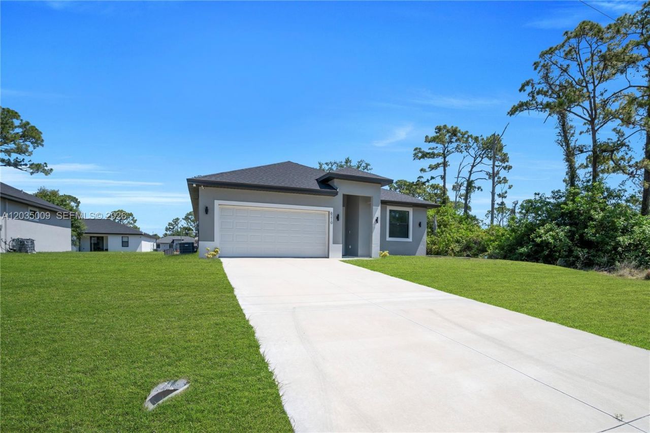6210 Forest Court , La Belle, FL 33935 Photo