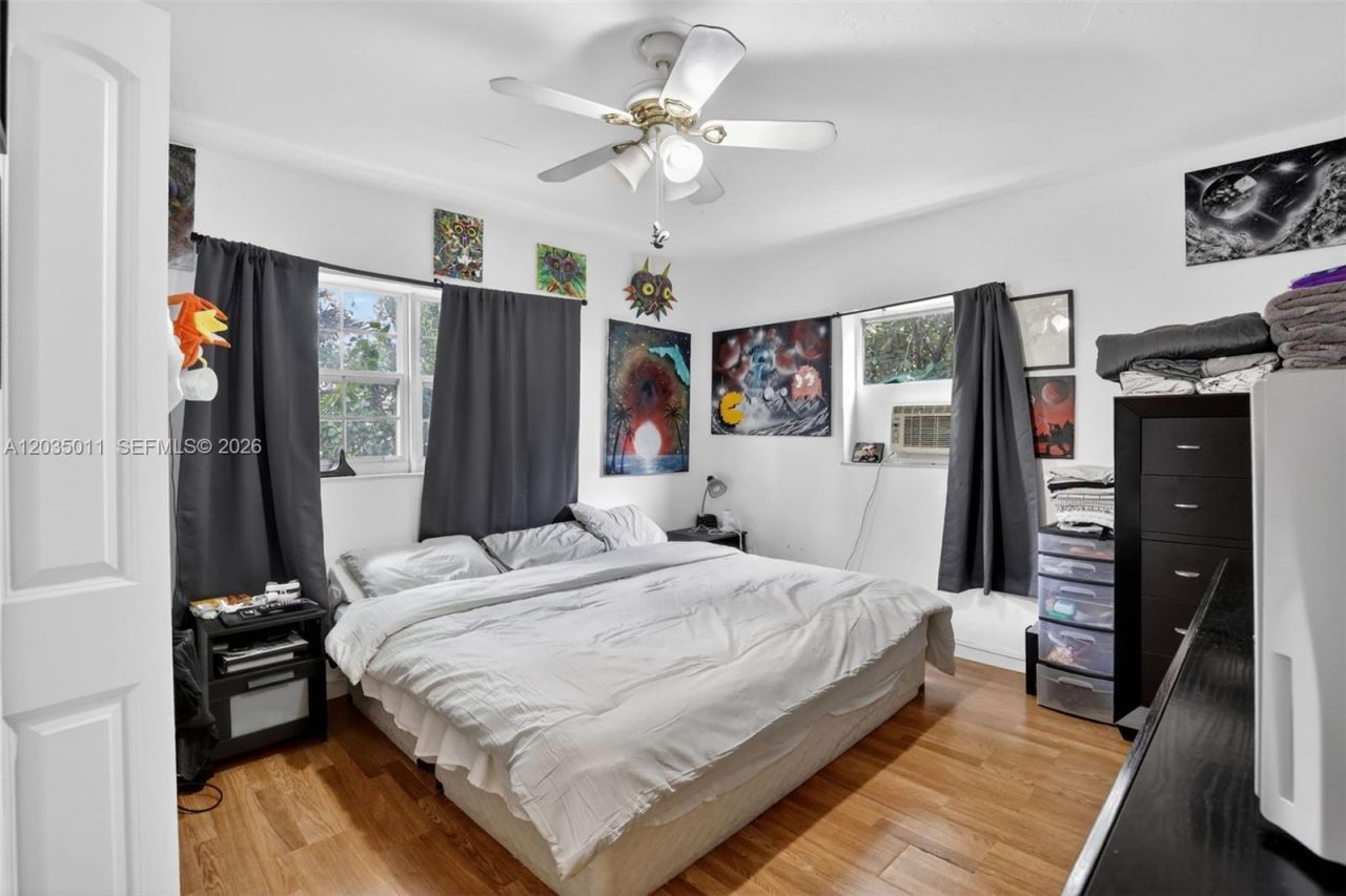 6238 Hayes St , Hollywood, FL 33024 Photo