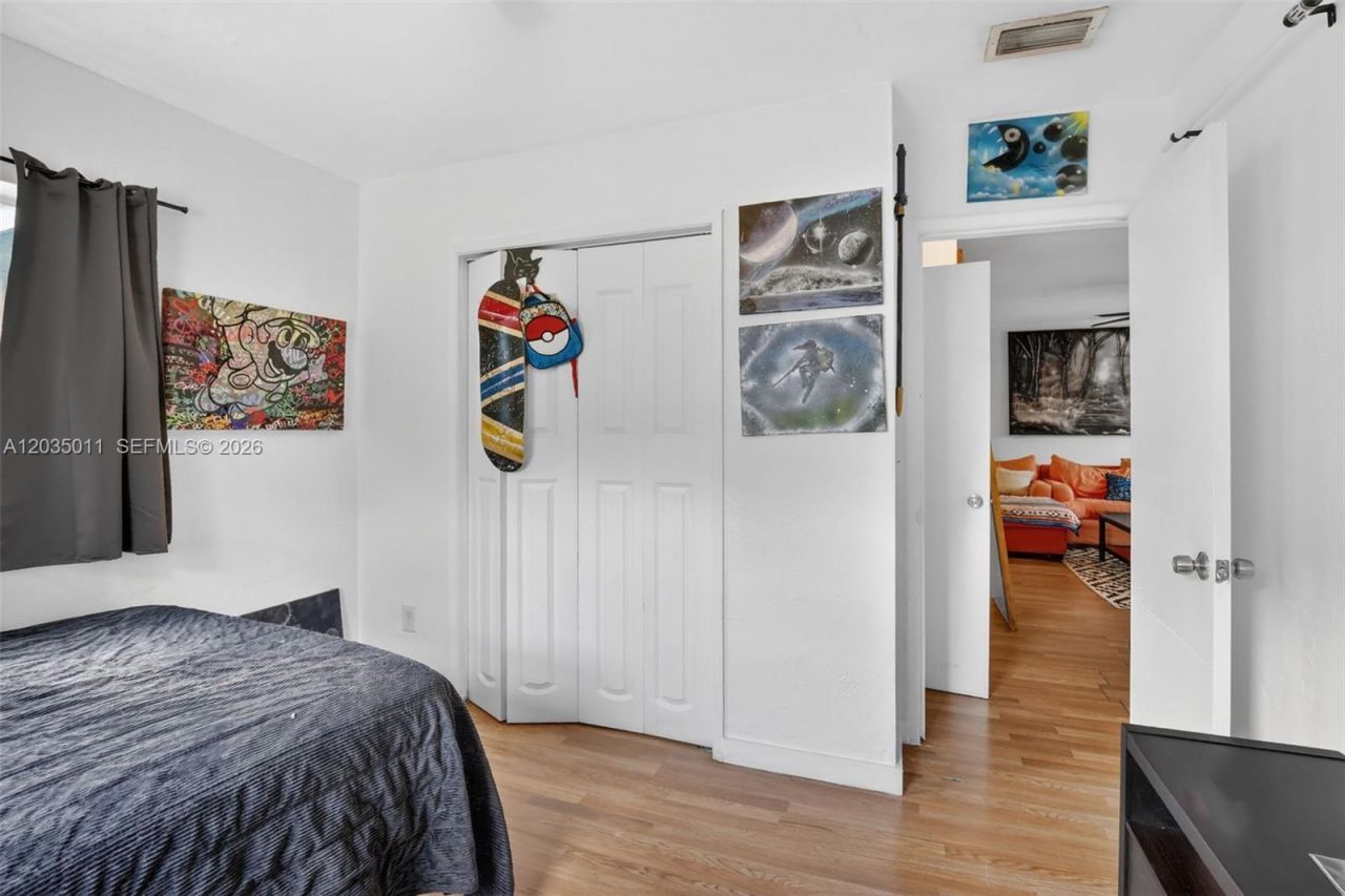 6238 Hayes St , Hollywood, FL 33024 Photo