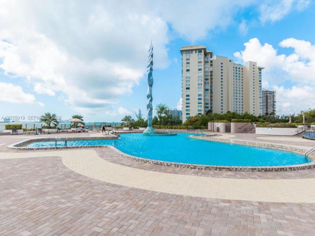 1800 NE 114th St , Unit 2204, Miami, FL 33181 Photo