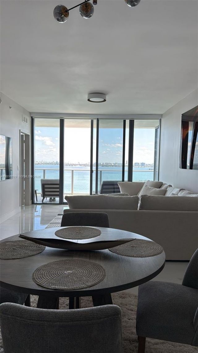 700 NE 24 , Unit 2206, Miami, FL 33137 Photo