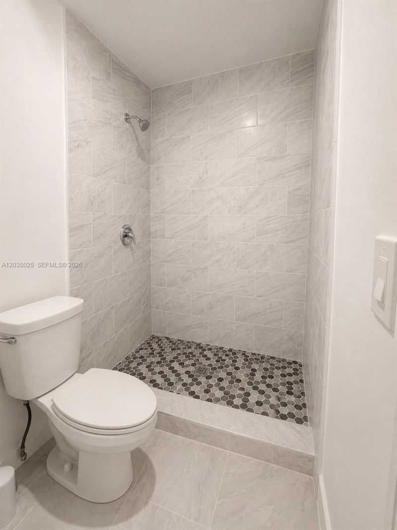 11931 SW 132nd Ave , Unit Efficiency, Miami, FL 33186 Photo