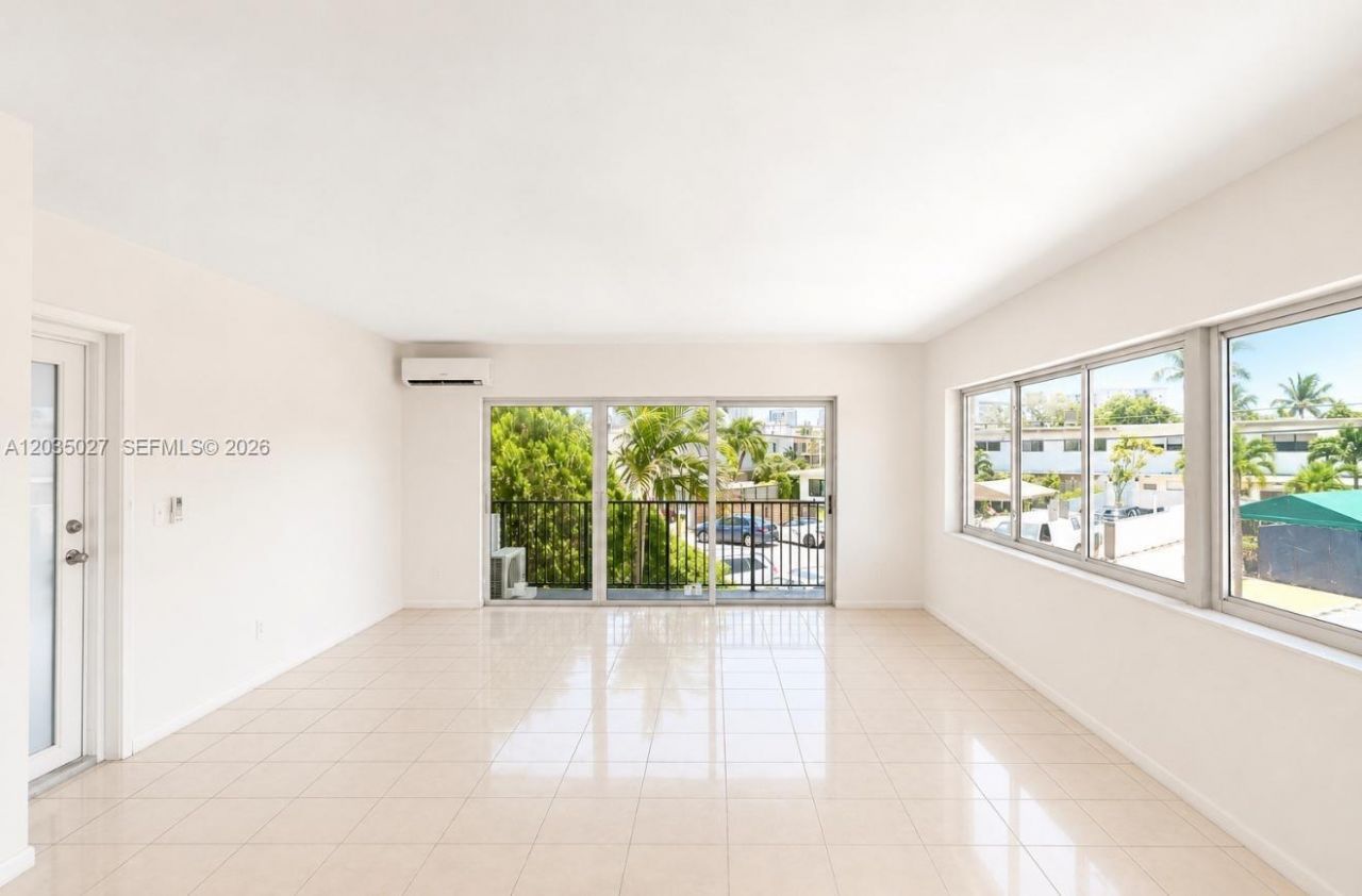 Please Call For Address, Unit 21, Miami Beach, FL 33141 Photo