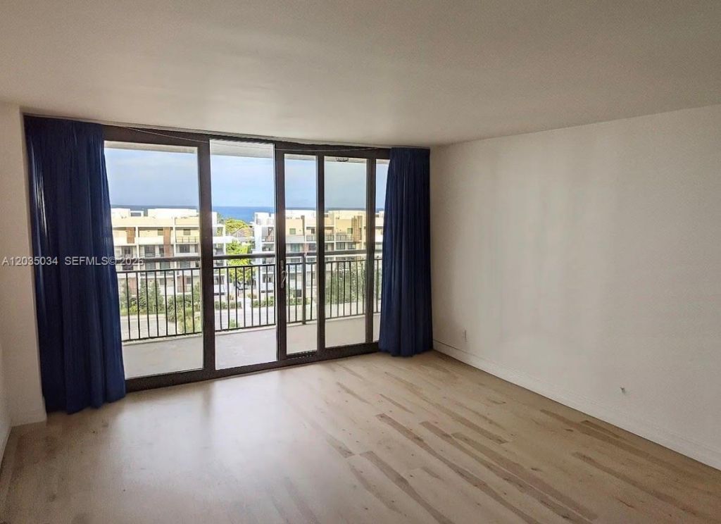 3031 N Ocean Blvd , Unit 805, Fort Lauderdale, FL 33308 Photo