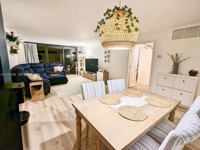 3031 N Ocean Blvd , Unit 805, Fort Lauderdale, FL 33308 Photo