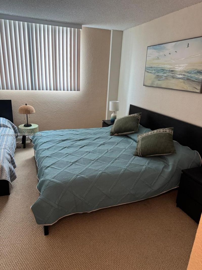 19380 Collins Ave , Unit 707, Sunny Isles Beach, FL 33160 Photo