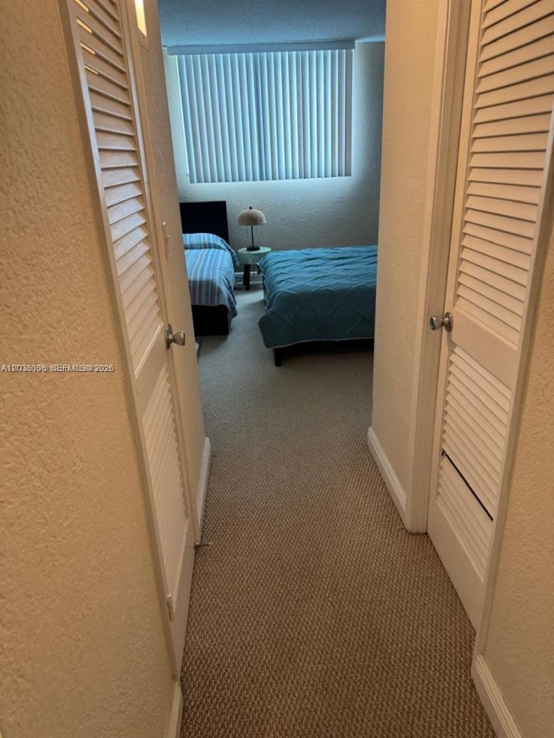 19380 Collins Ave , Unit 707, Sunny Isles Beach, FL 33160 Photo