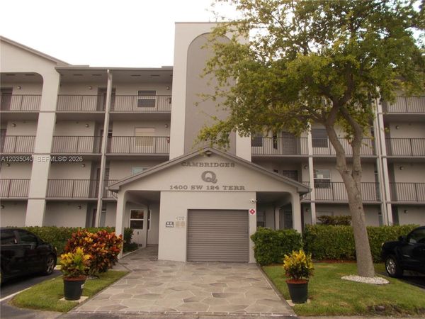 1400 SW 124th Ter , Unit 106Q, Pembroke Pines, FL 33027