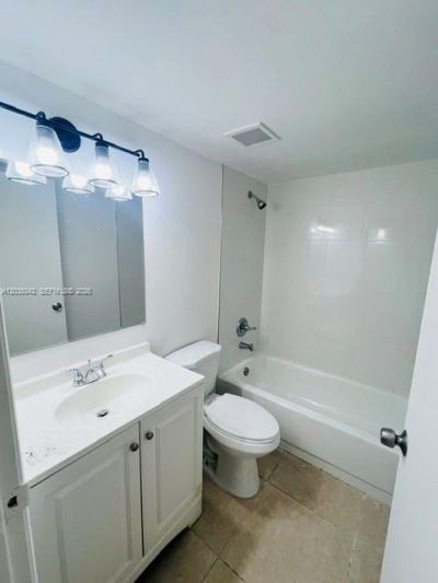 10733 Cleary Blvd , Unit 104, Plantation, FL 33324 Photo