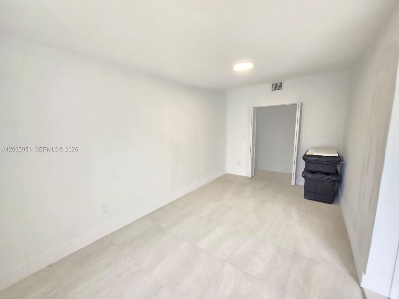 9590 NW 32nd Ct, Miami, FL 33147 Photo