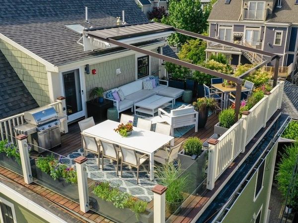 43 Salcombe St, Unit 4, Boston, MA 02125