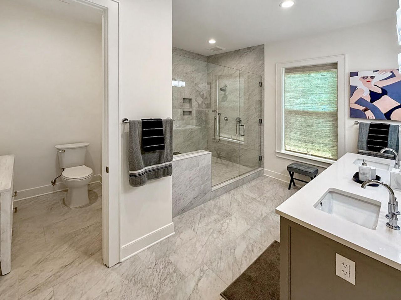 320 Longshore Street Photo 24