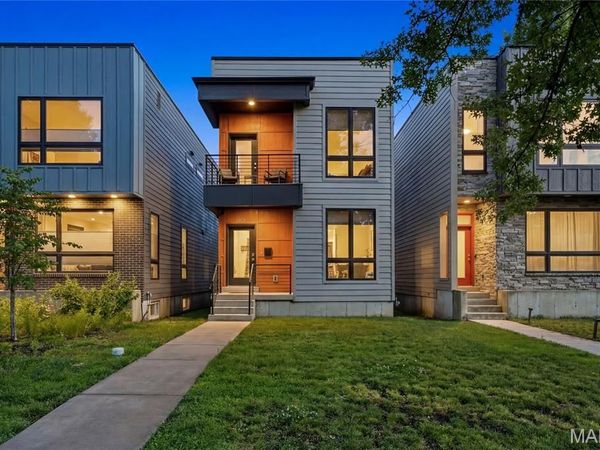 4328 Vista Avenue , St Louis, MO 63110