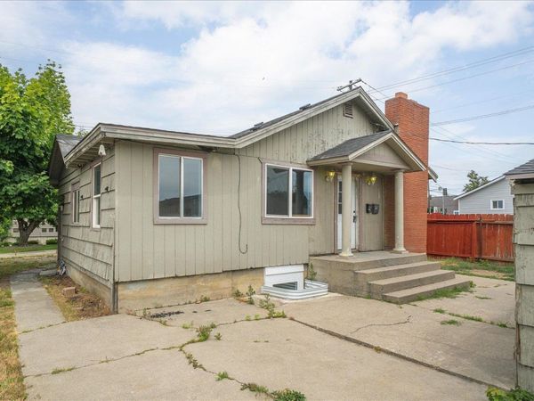 1623 W Garland Ave, Spokane, WA 99205