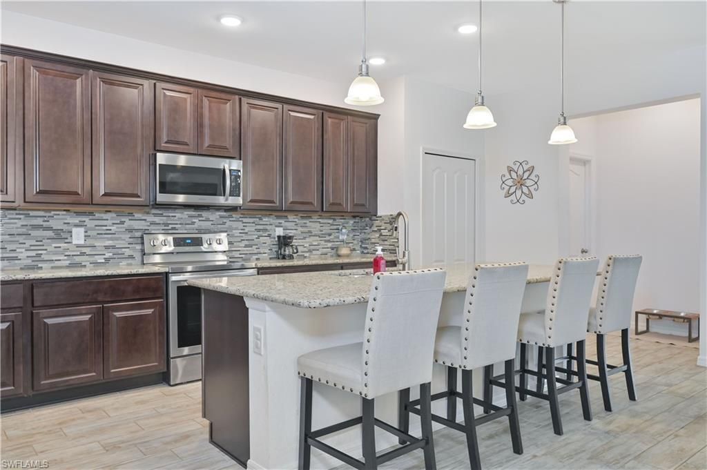 8784 Cascade Price Cir, North Fort Myers, FL 33917 Photo