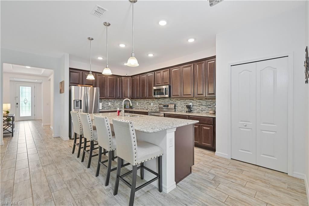 8784 Cascade Price Cir, North Fort Myers, FL 33917 Photo