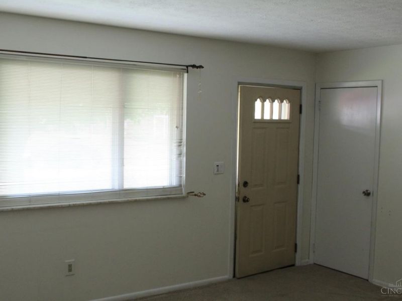 12122 Wincanton, Colerain Township, OH 45231 Photo 3
