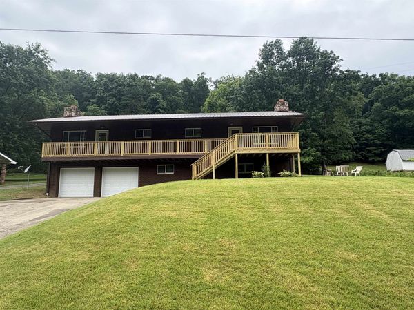 419 Heath Creek Rd, Barboursville, WV 25504