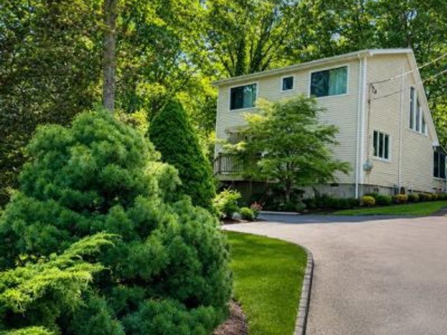 100 Rimrock Lane , Hawley, PA 18428 Main Photo