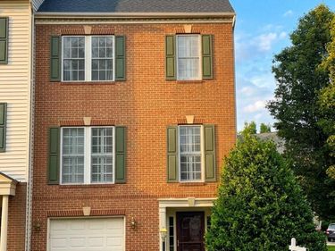 8050 MONTOUR HEIGHTS DRIVE, GAINESVILLE, VA 20155
