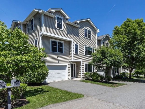 30 Webster St, Unit 4, Needham, MA 02494