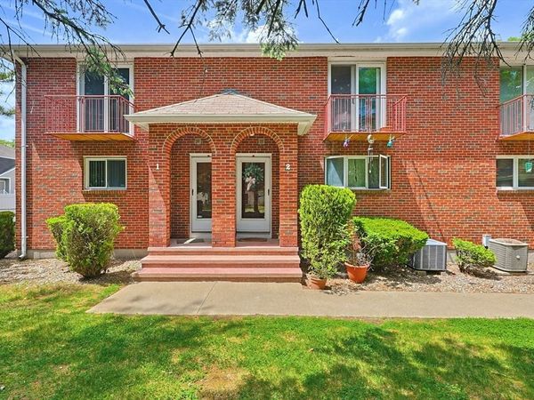 417 Brown St, Unit 2, Attleboro, MA 02703