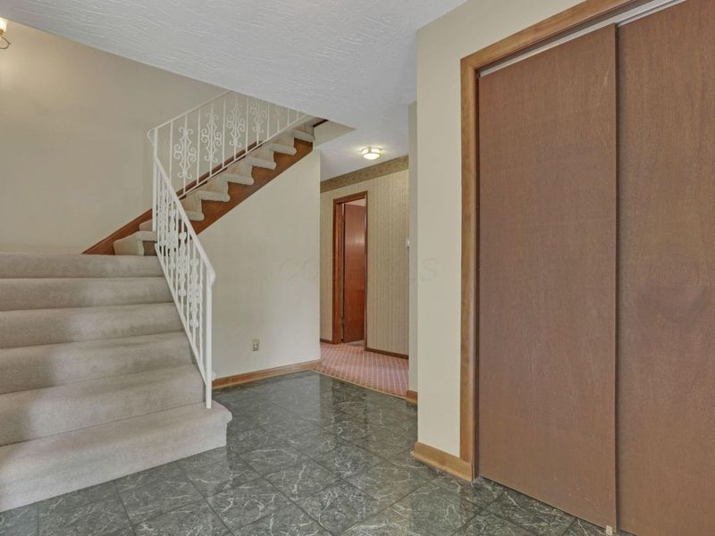 2351 Scenic Drive NE, Lancaster, OH 43130 Photo 10