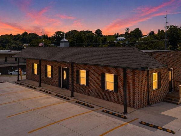105 Church, Jacksboro, TN 37757